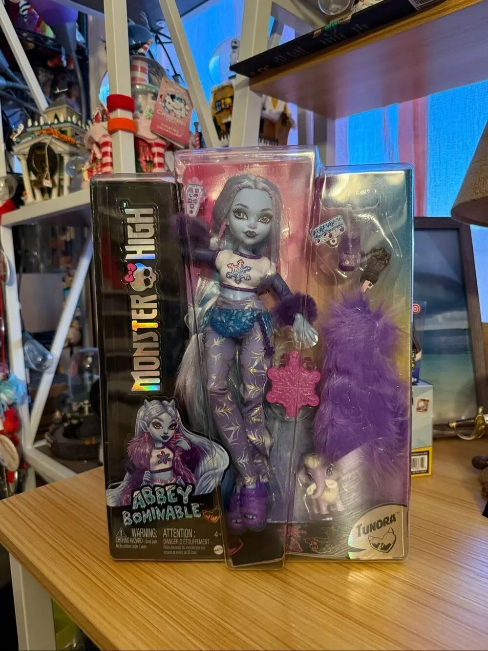 Mattel Monster High Abbey Bominable G3 Signature NIB